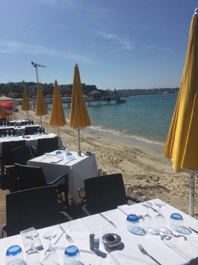 Eden Beach Lägenhet Antibes Exteriör bild